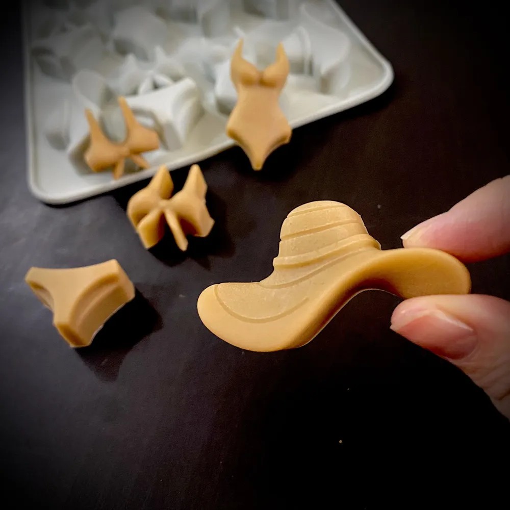 A Summer-Themed Beach Bikini M - Silicone Cake Mold avis et prix