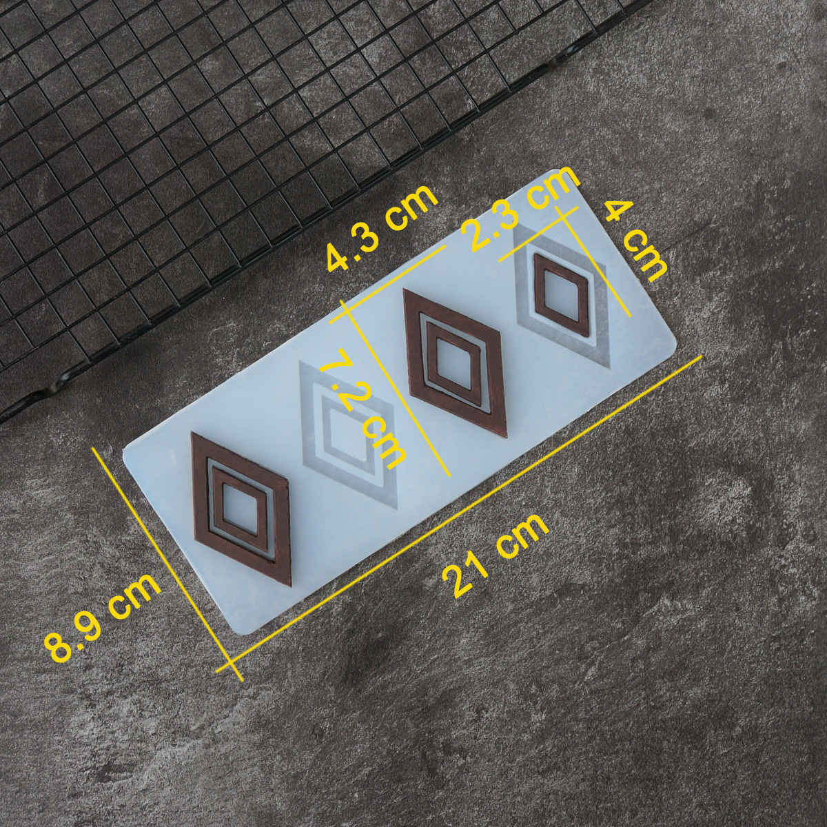 Hollow Out Rhombus Pattern Cho - Silicone Cake Mold avis et prix