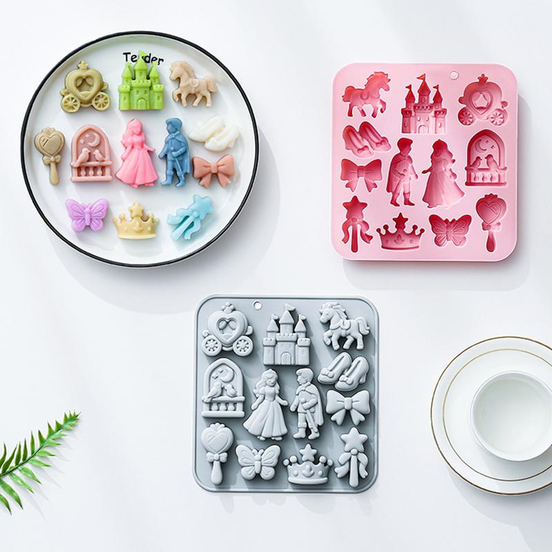 HOT!12 Cavity Prince, Princess - Silicone Cake Mold avis et prix